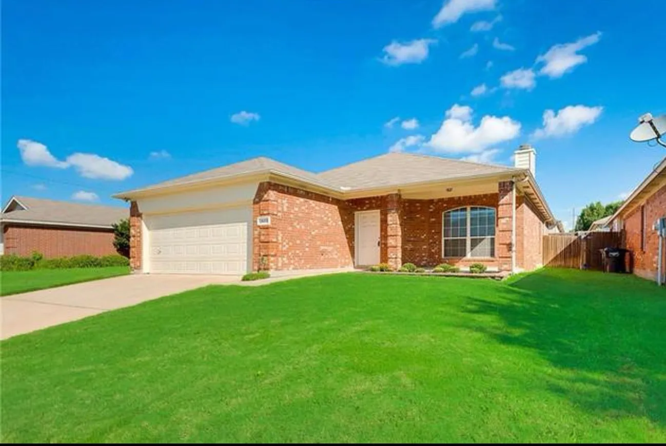 3 bed, 1680 sqft, $2,450 — Photo 1