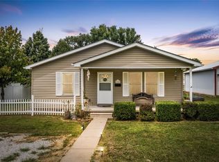 2208 5th St, Columbus, IN 47201