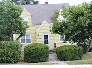 269 Cleveland Ave, Bridgeport, CT 06604