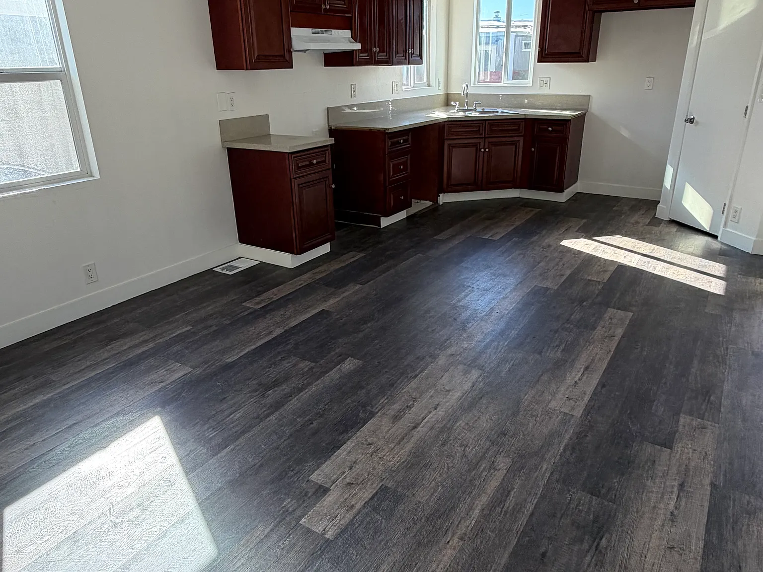 3 bed, 1248 sqft, $3,200 — Photo 4
