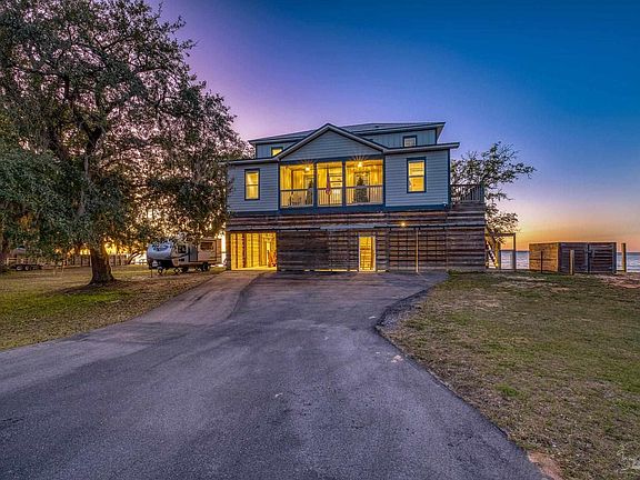 3rd image of 305 S Garcon Point Rd