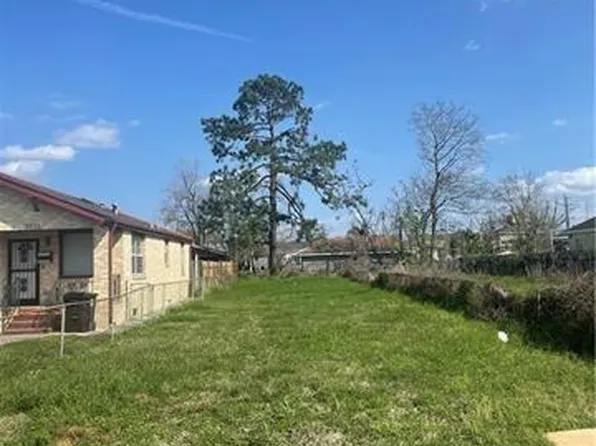3619 Buchanan St, New Orleans, LA 70122
