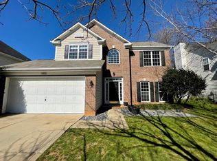 9415 Willow Tree Ln, Charlotte, NC 28277