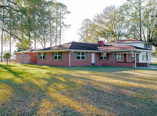 121 Crosby Rd, Alma, GA 31510