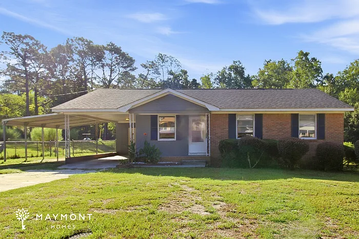 4 bed, 2.0 bath, 1189 sqft, $1,725 — Photo 1