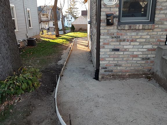 2nd image of 503 2nd St #A