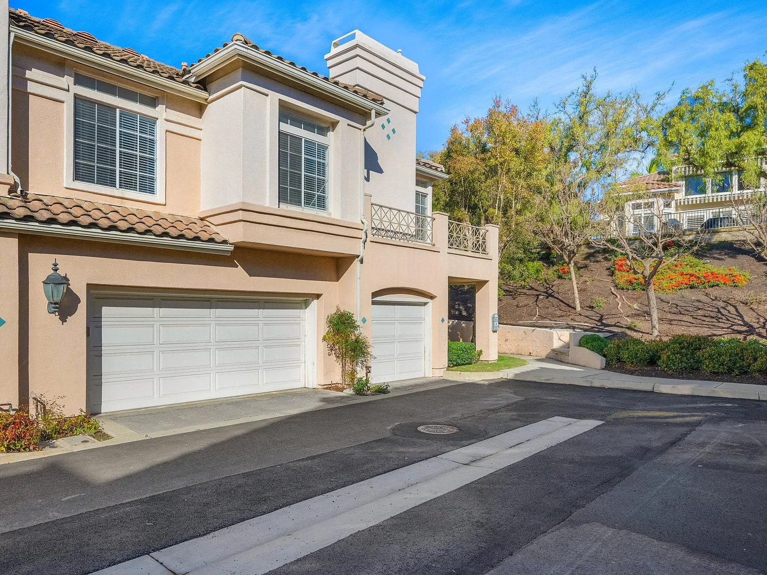 193 Shorebreaker Dr — Photo 2