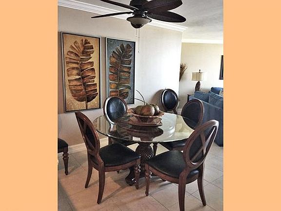2nd image of 440 Seaview Ct APT 1801