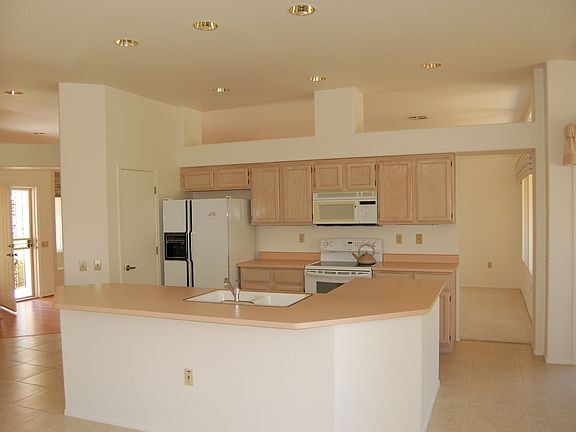 4th image of 14212 W Circle Ridge Dr