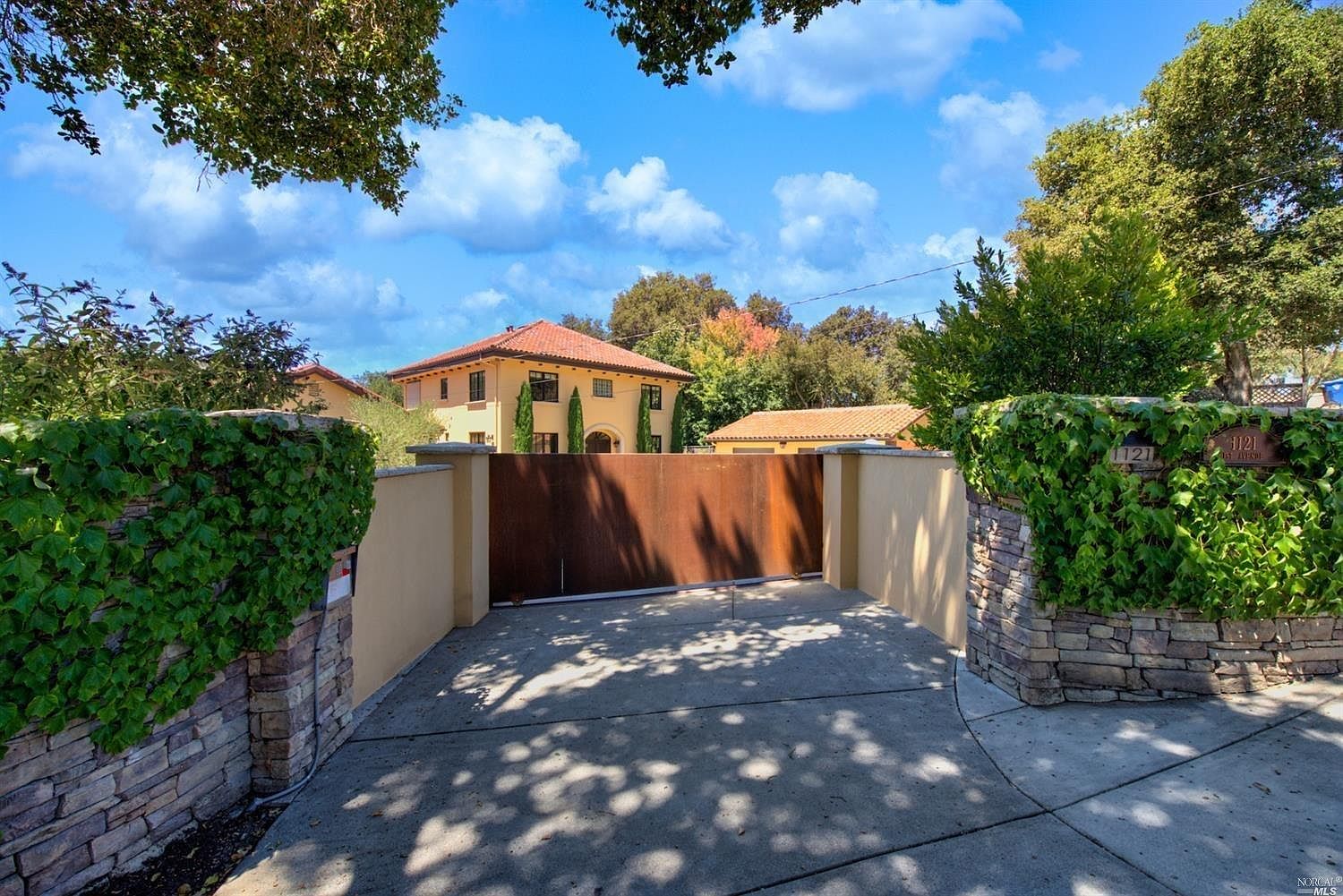 1121 1st Ave, Napa, CA 94558 Zillow