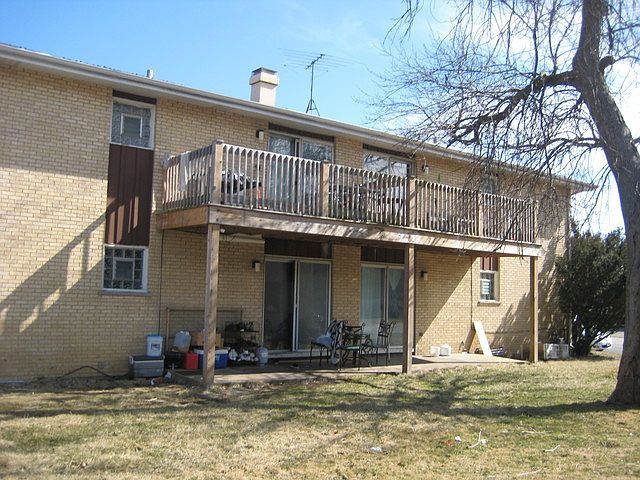2nd image of 1630 Mulberry Ln