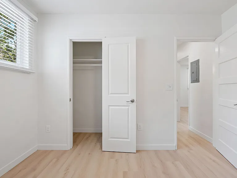 3122 Rockview Place — Photo 12