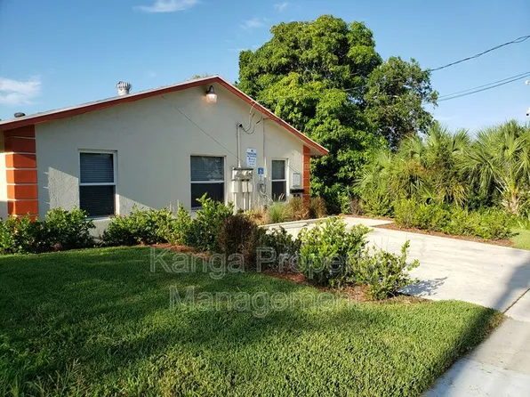 820 14th St APT 2, West Palm Beach, FL 33401