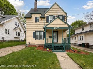 1917 Roberts Ln, Lansing, MI 48910