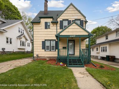 1917 Roberts Ln, Lansing, MI, 48910