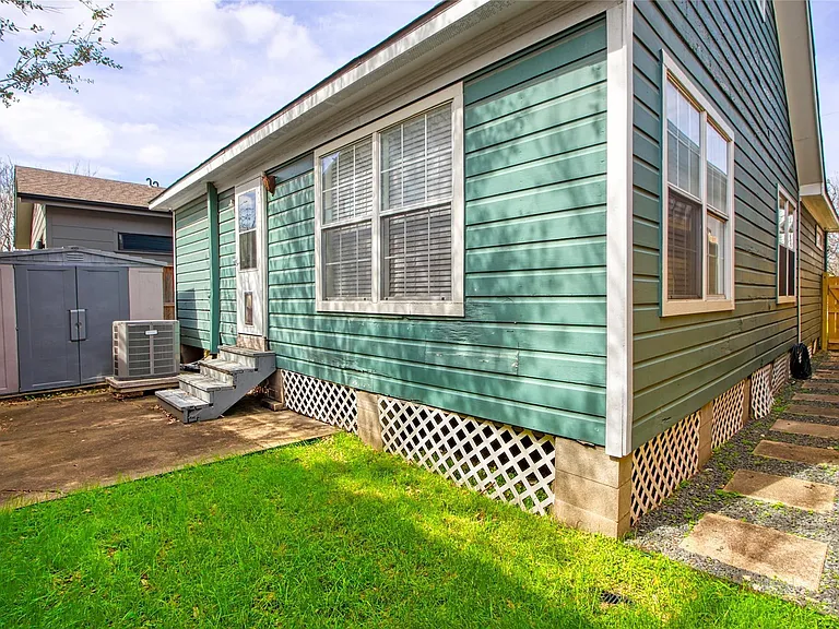 905 Kern St — Photo 19