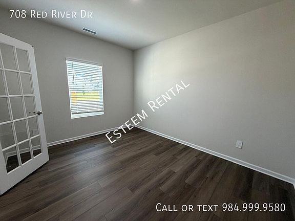 4th image of 708 Red River Dr