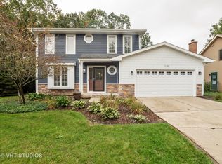 3145 Applewood Ct, Highland Park, IL