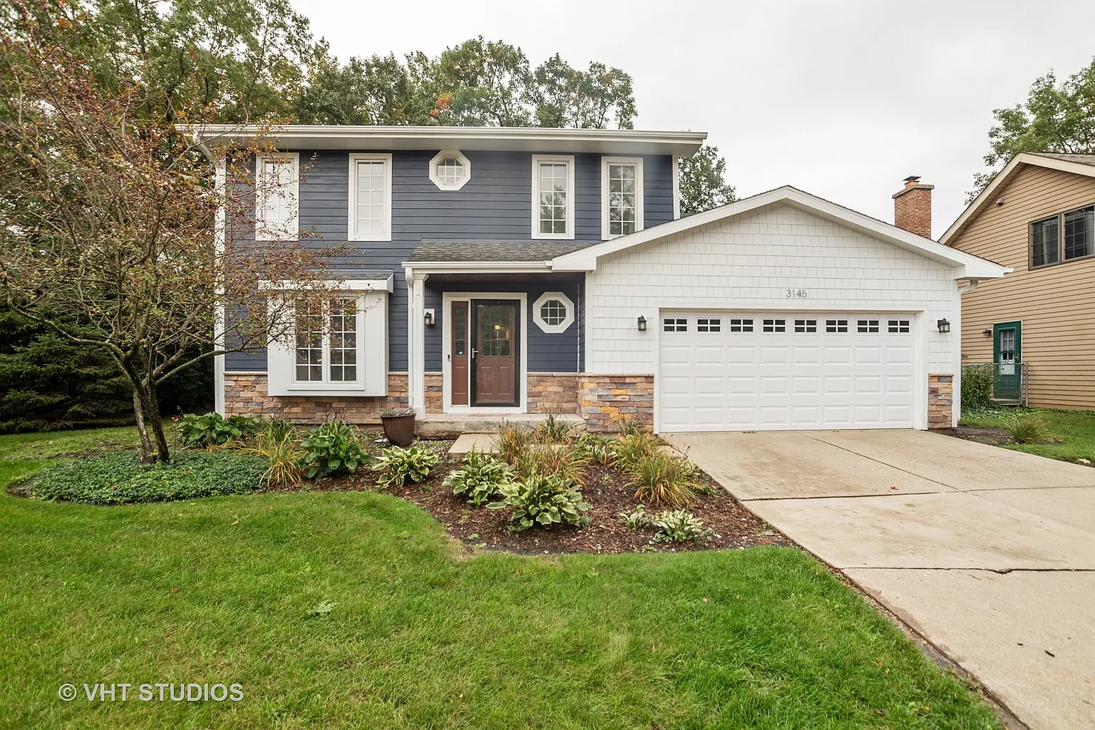 3145 Applewood Ct photo 1