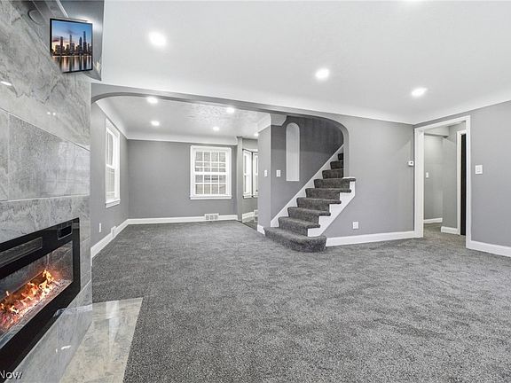 5th image of 3153 Becket Rd