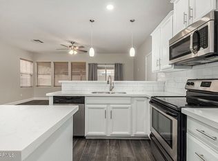 3008 W Cavalry Dr, Phoenix, AZ 85086