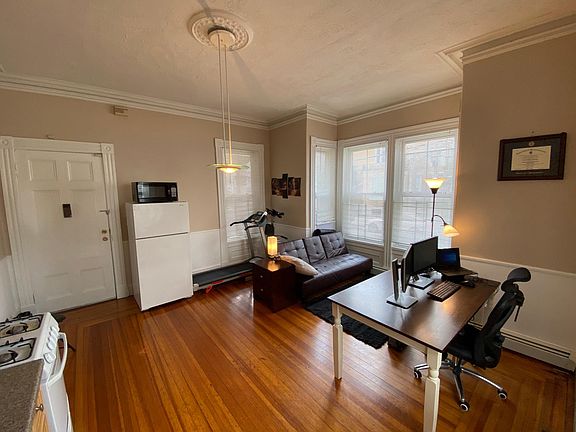2nd image of 343 Thayer St #1F