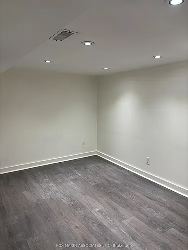 16 Montrose Ave #BASEMENT Photo 1