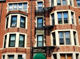 4 Commonwealth Ct APT 2, Brighton, MA 02135