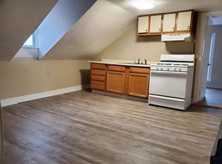 1035 Douglas Ave #3, Providence, RI 02904