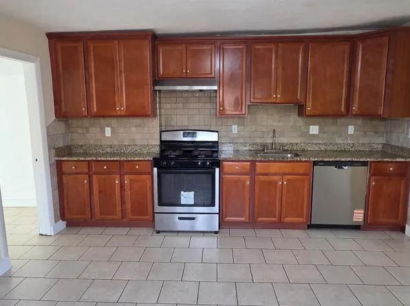 26 Highland Ave #2, Somerville, MA 02143