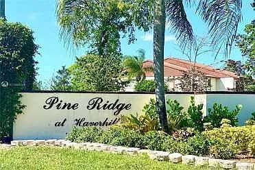 2 bed, 1.0 bath, 991 sqft, $1,800 — Photo 2