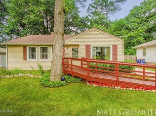 1815 Diamond Ave NE, Grand Rapids, MI
