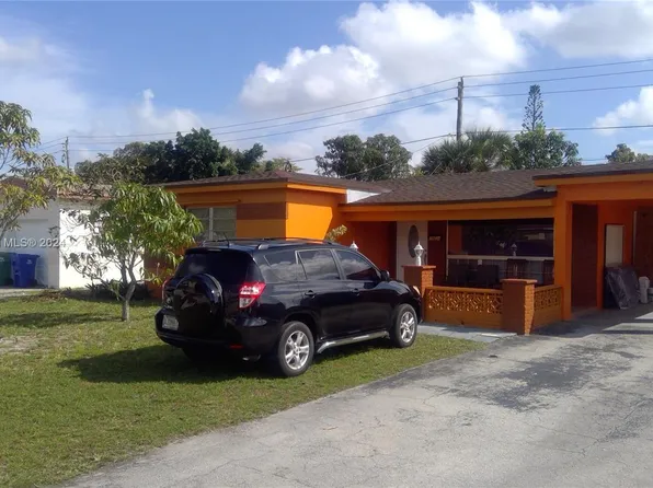 7904 Indigo St, Miramar, FL 33023