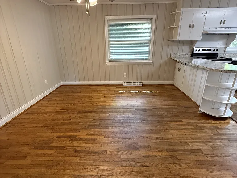 88 Hartwell Cir — Photo 8