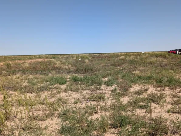 3129 Sparrow Rd, Lubbock, TX 79407