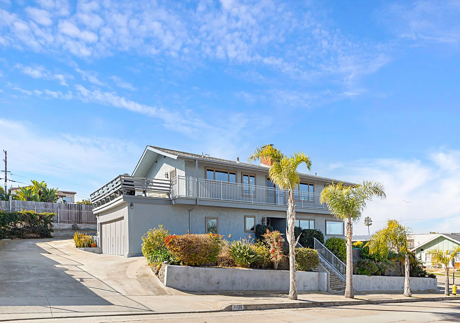 Timeless 4BR/2BA Corner-Lot Home, Perched on the Hills of Ocean Beach. Sweeping Ocean Views — Photo 2