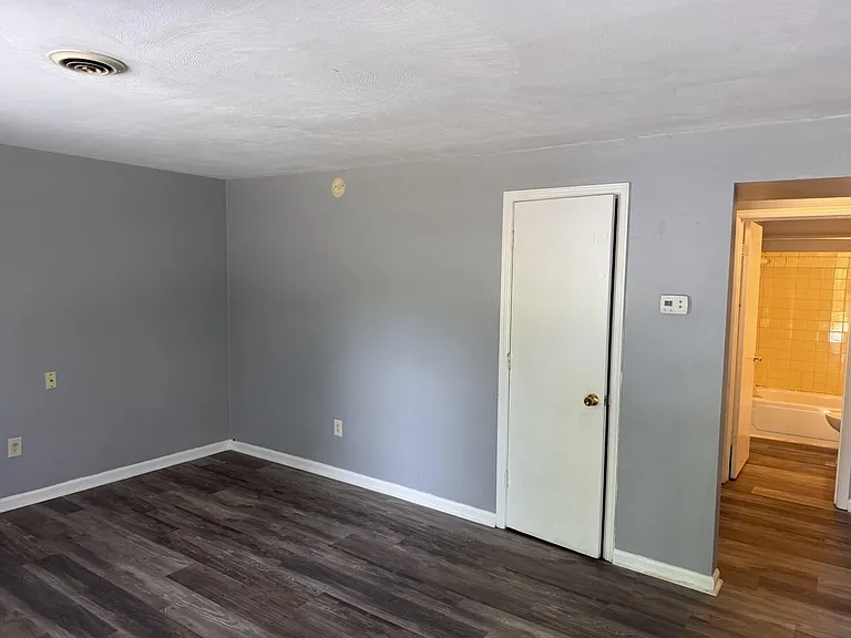 2132 Carvin St NE #5 — Photo 6