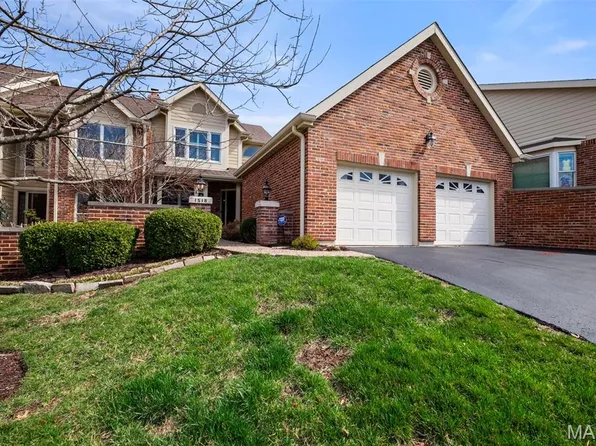 1518 Mallard Pointe Ct, Chesterfield, MO 63017