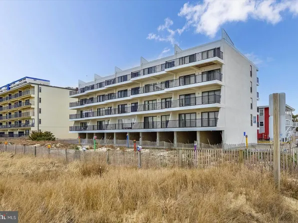 11903 Wight St Unit 202, Ocean City, MD 21842