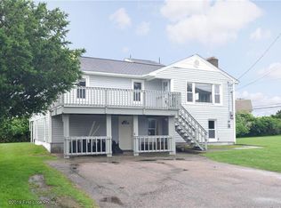 13 Homestead Rd, Narragansett, RI 02882