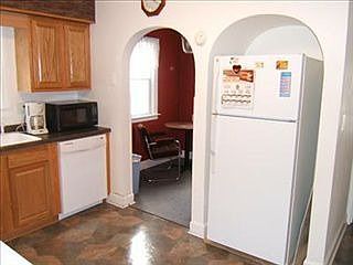 5th image of 1016 Southern Ave