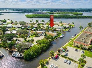 2416 SW Hideaway Ln #2416, Stuart, FL 34994