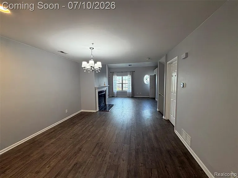 29415 Glen Oaks Blvd E — Photo 15
