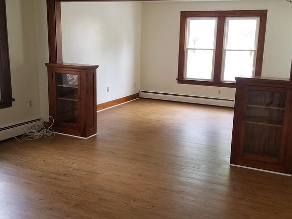 Open LR/DR, view from DR into LR