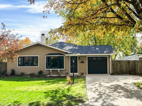 2413 Edgevale Rd, Columbus, OH 43221