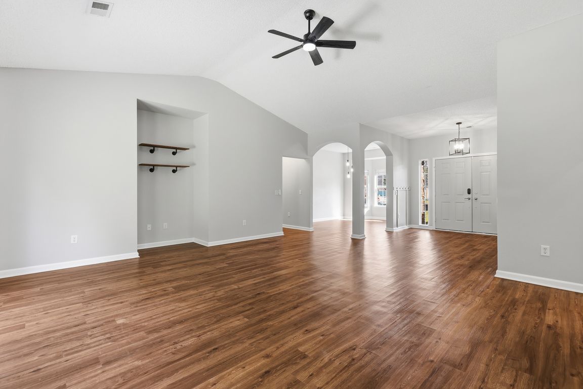 next background image