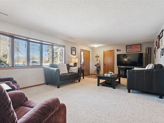 4th image of 3885 Mohler Rd