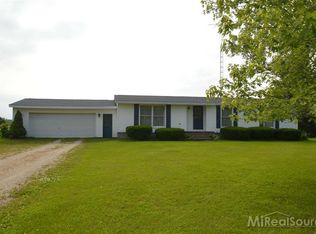 7490 Babcock Rd, Lexington, MI 48450