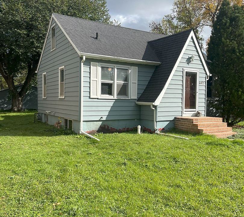 1st image of 602 12th St N