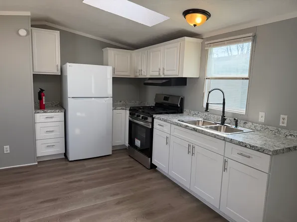 41275 Old Michigan Ave Trailer 15, Canton, MI 48188